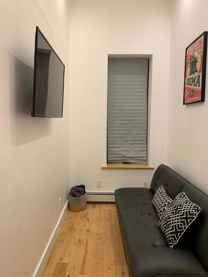 Brooklyn's Peaceful Palace 2 Ню Йорк Екстериор снимка